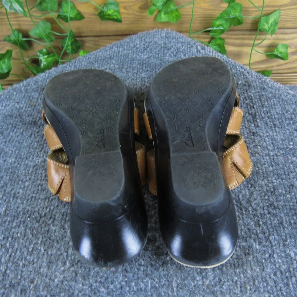Clarks Women  Slide‎ Brown Leather Sz 7 Medium  Used 2025